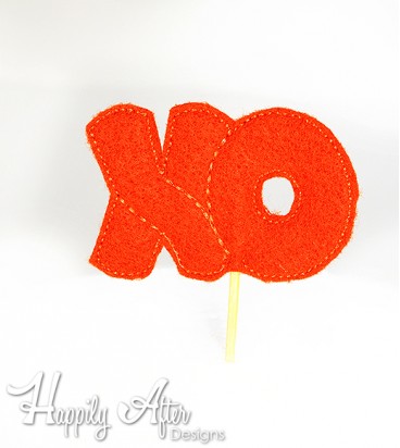XO Cupcake Topper Embroidery Design